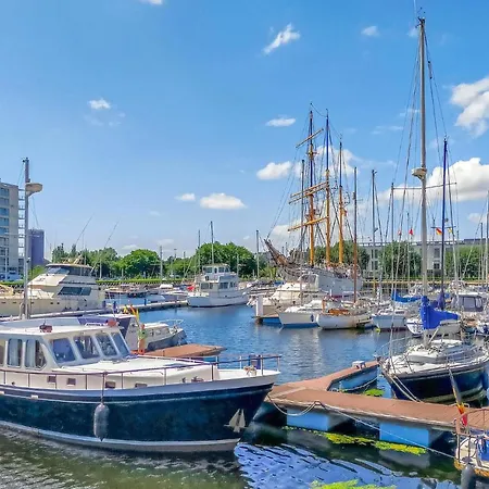 2 Bedroom Stunning In Daire Oostende