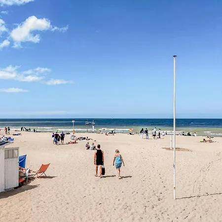 2 Bedroom Stunning In * Oostende